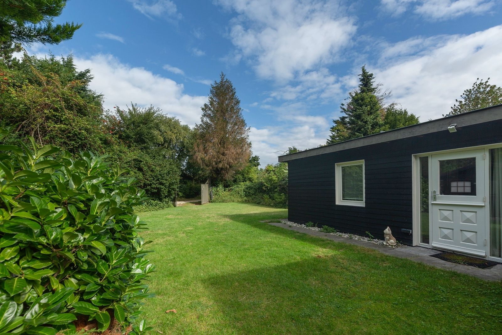 4-bedroom freehold villa in Ouddorp — photo 3 of 5