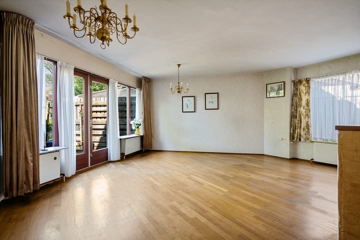 Foto 9 van Bastertkamp 65