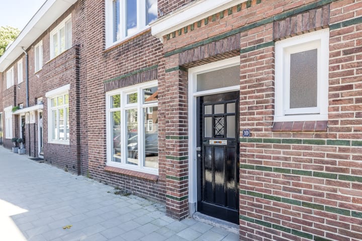 Foto 3 van Burg. Savelbergstraat 10