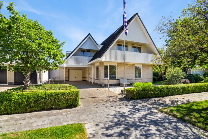 Foto 48 van Rengersstrjitte 24