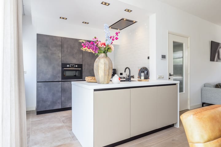 Foto 17 van Burg. Savelbergstraat 10