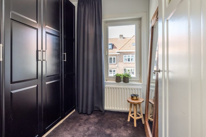 Foto 24 van Burg. Savelbergstraat 10