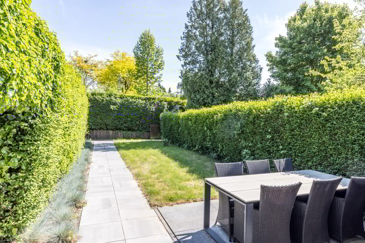 Foto 38 van Burg. Savelbergstraat 10