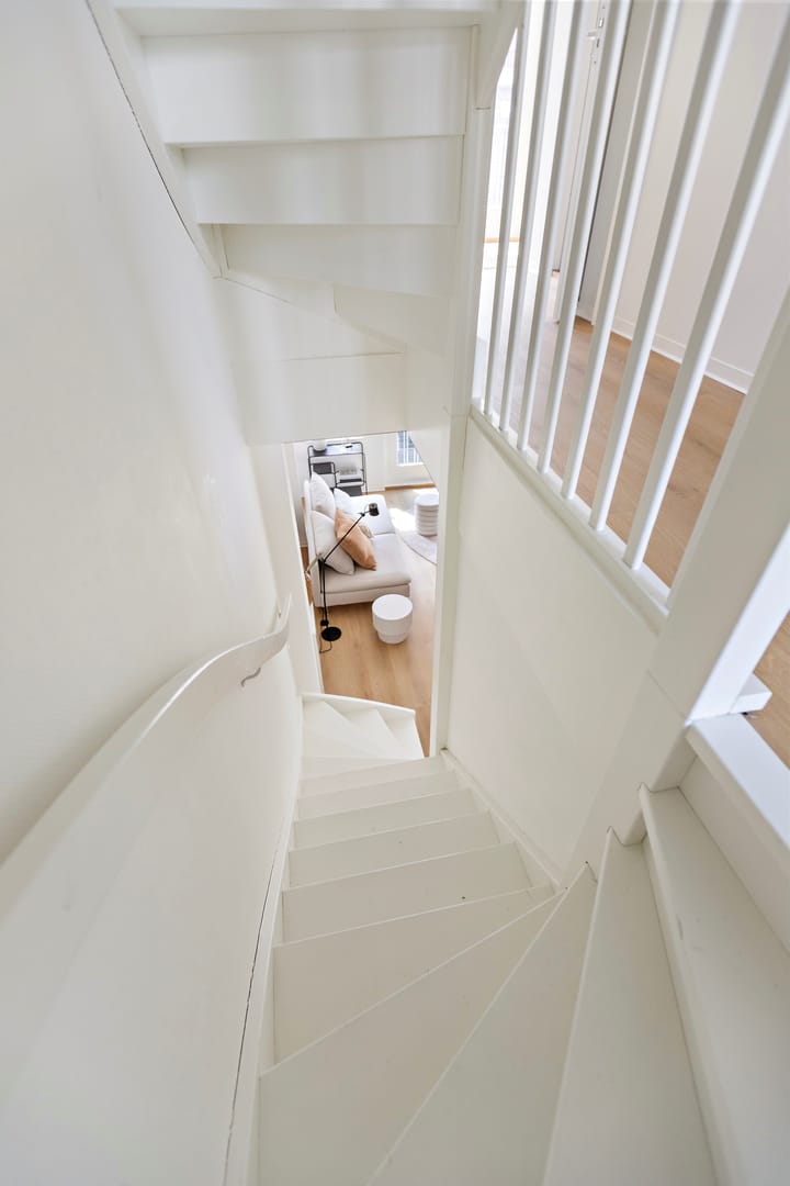 Foto 12 van Raamstraat 5-2