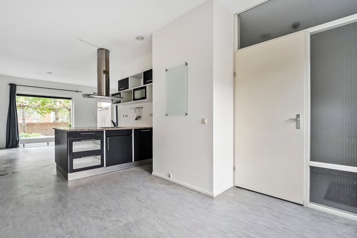 Foto 6 van Puntkroos 17