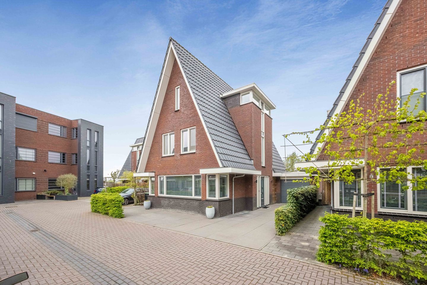 Foto 1 van Trompenburgh 9