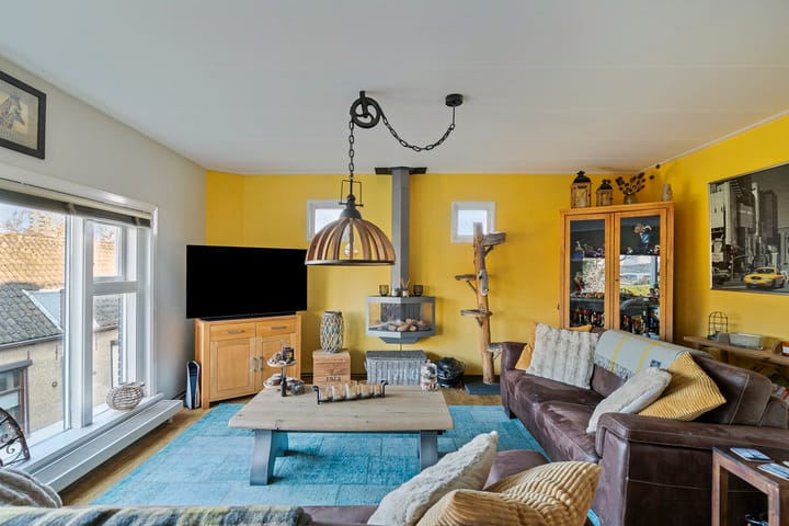 Photo 6 of Bovenstraat 27-B