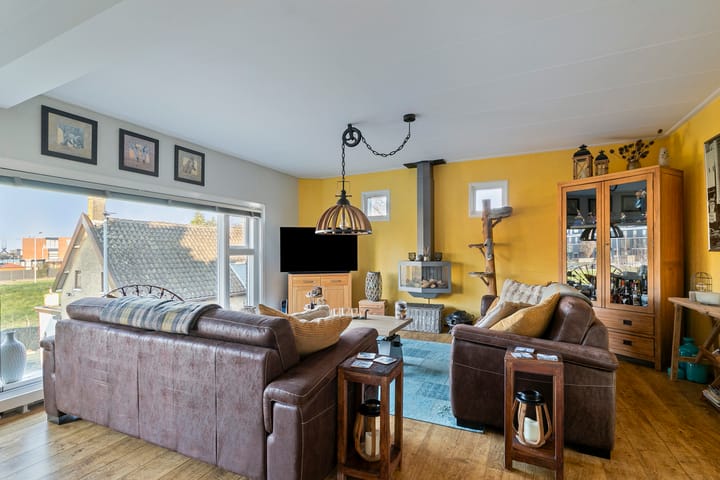 Photo 7 of Bovenstraat 27-B