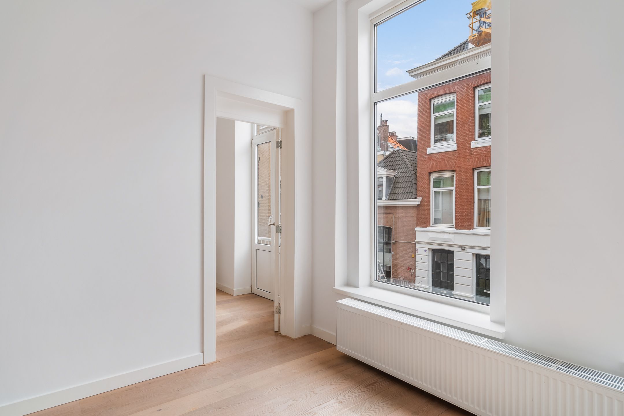 Foto 12 van Van Galenstraat 1-C