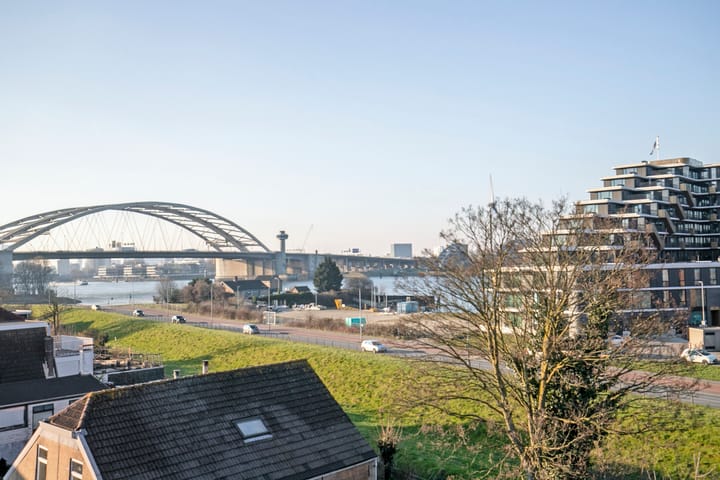 Photo 27 of Bovenstraat 27-B