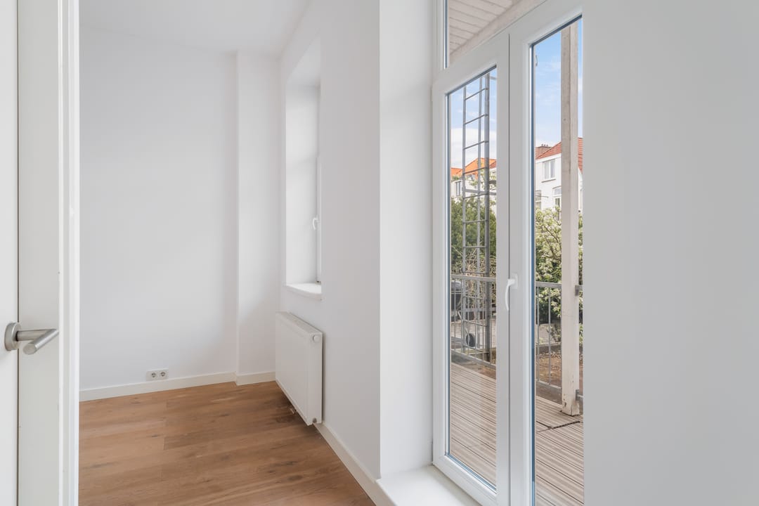 Foto 23 van Van Galenstraat 1-C