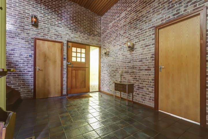 Foto 23 van Albert Neuhuyslaan 29