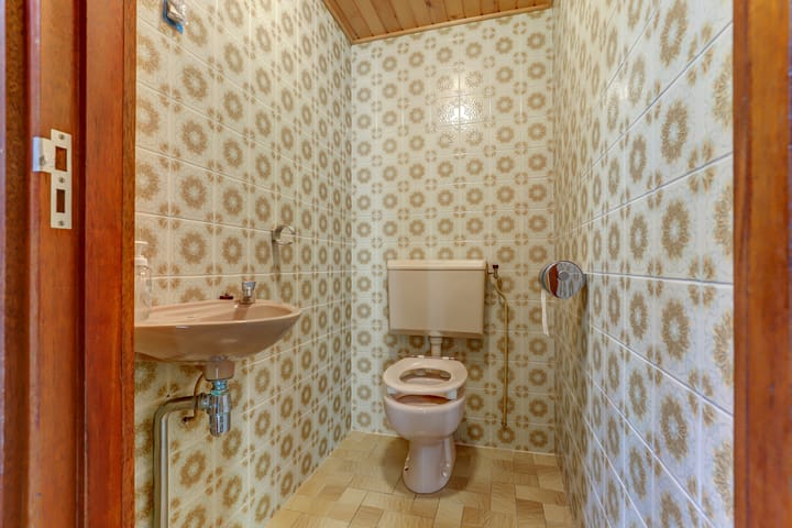 Foto 28 van Albert Neuhuyslaan 29