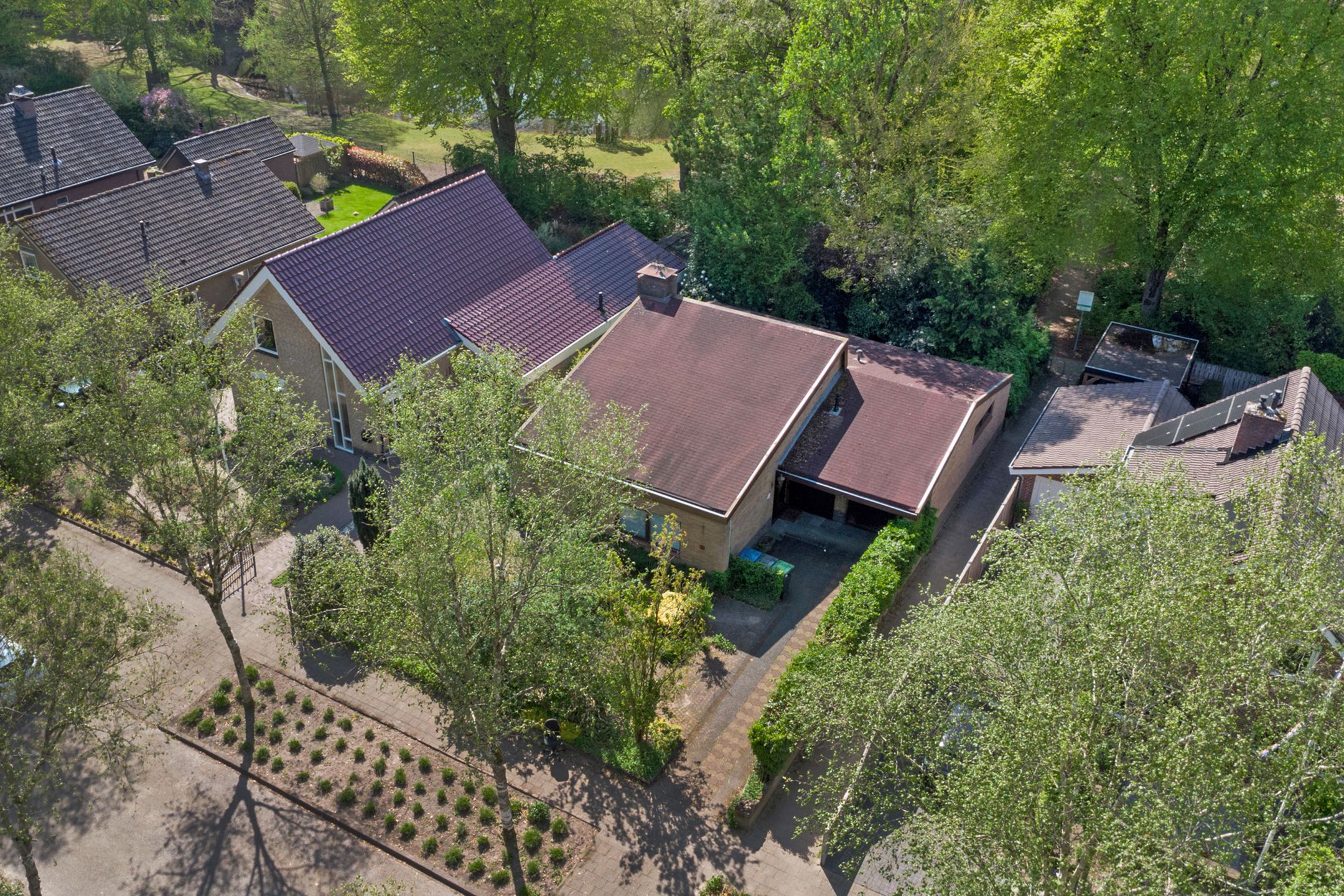 Foto 36 van Albert Neuhuyslaan 29