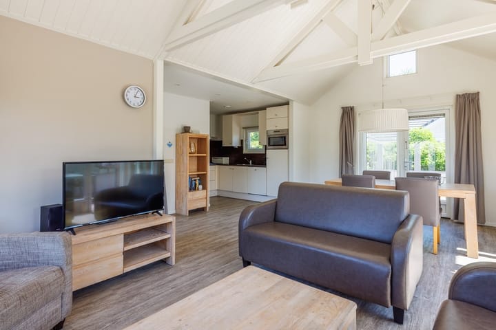 Foto 7 van Jan Roepeshiem 14