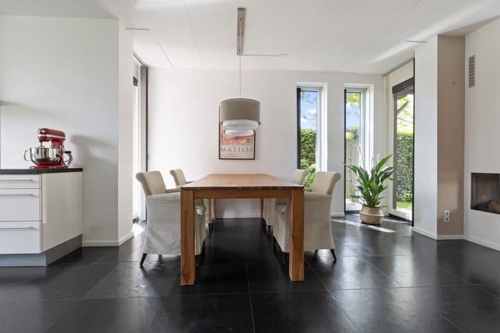 Foto 8 van Koerierstraat 18