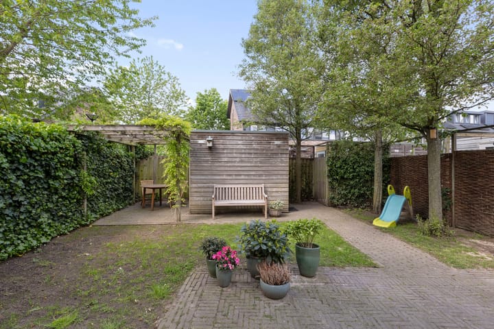 Foto 12 van Koerierstraat 18