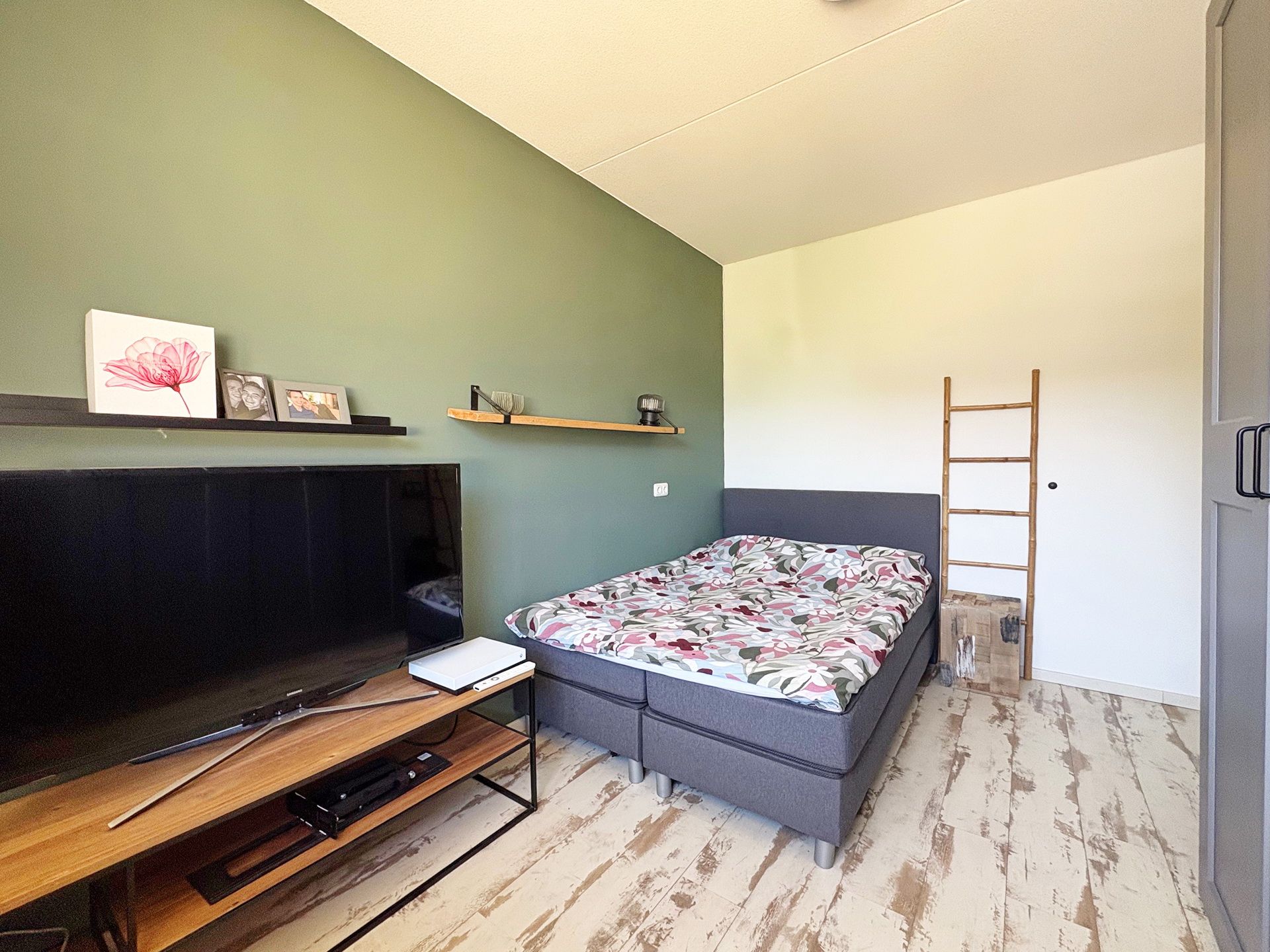 Foto 18 van Bremerstraat 21