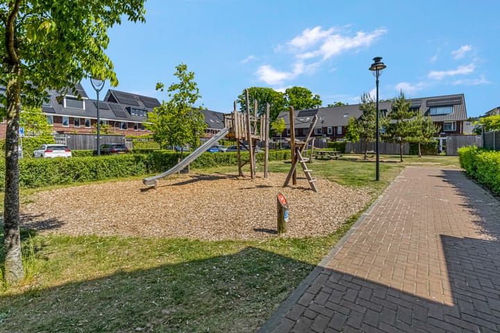 Photo 31 of Bremerstraat 21