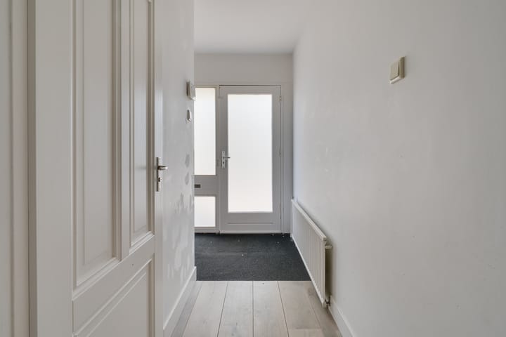 Photo 14 of Mahlerstraat 78