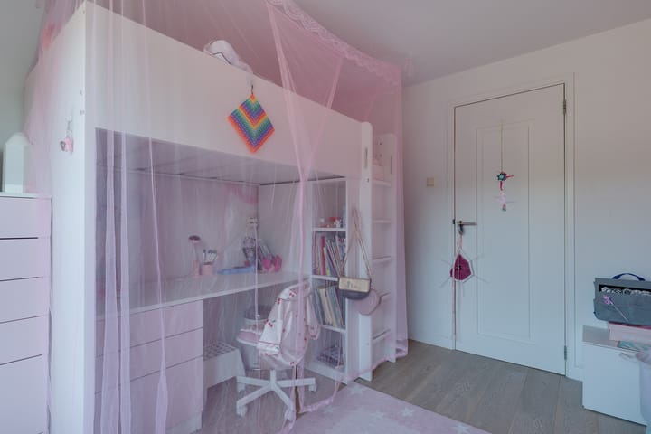 Photo 21 of Mahlerstraat 78