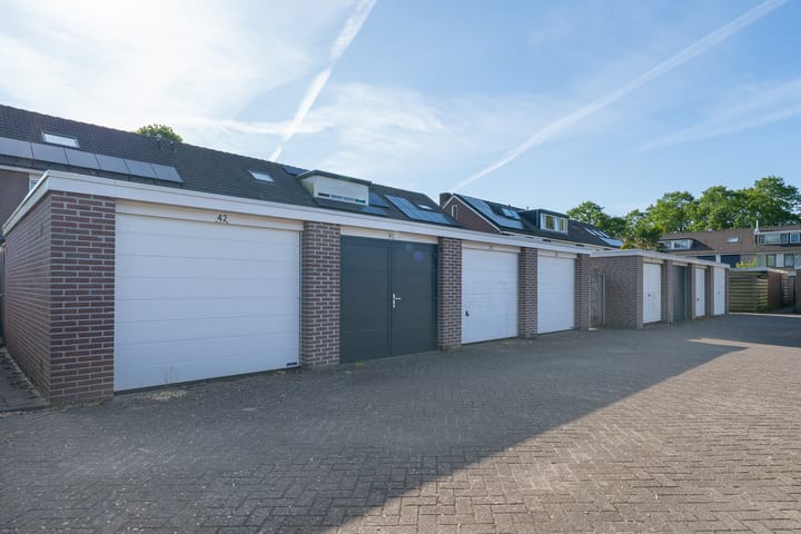 Photo 42 of Mahlerstraat 78