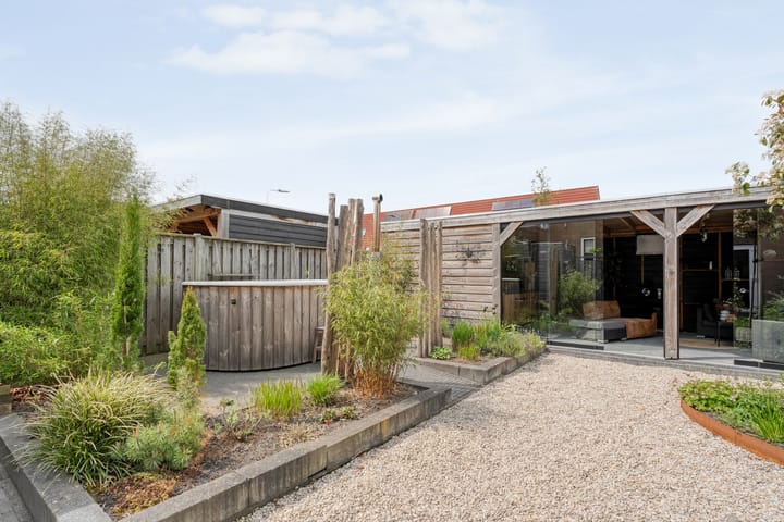 Foto 30 van Stencil 13