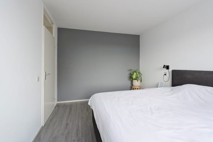 Photo 31 of Doorzwin 4245