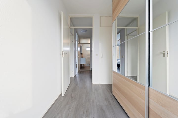 Photo 33 of Doorzwin 4245