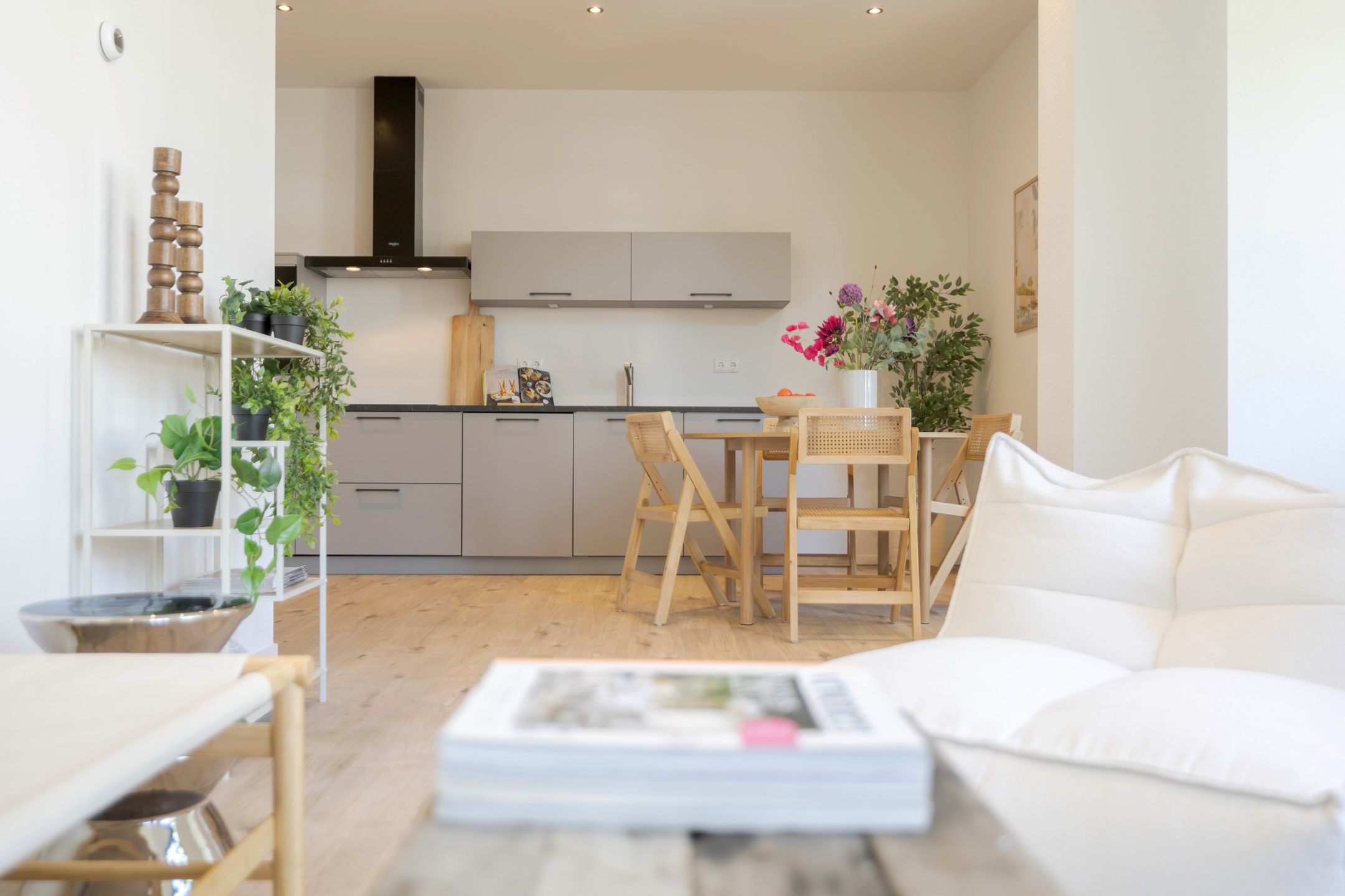 Foto 3 van Velperweg 19-115