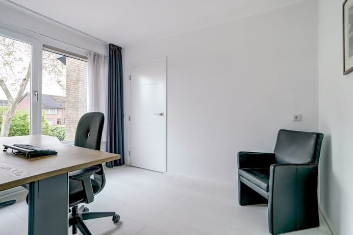 Foto 17 van Vlokhovenseweg 44-A