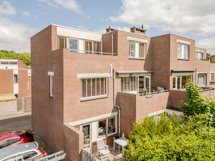 Photo 1 of Azalea 24