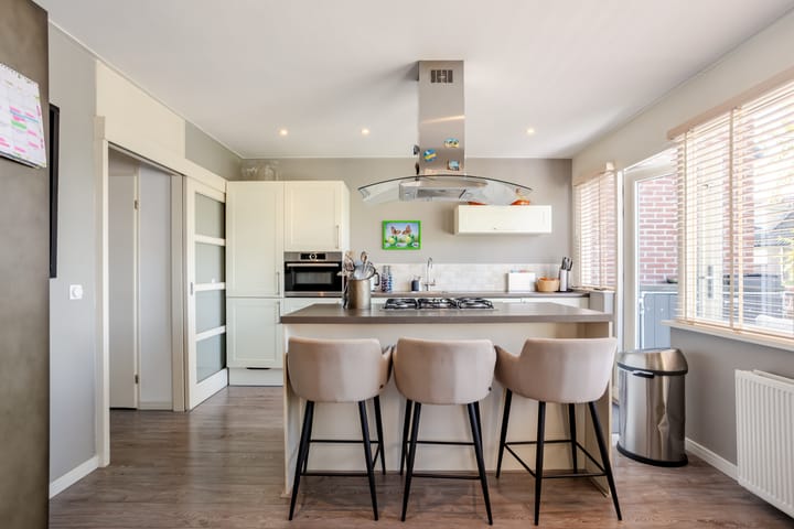 Foto 3 van Azalea 24