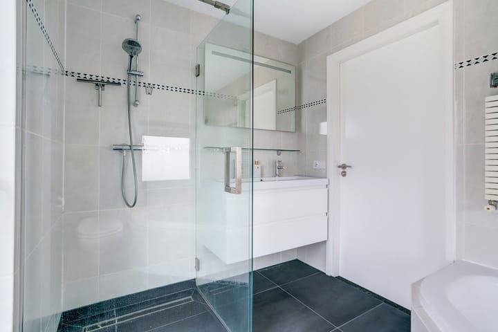 Foto 25 van Vlokhovenseweg 44-A