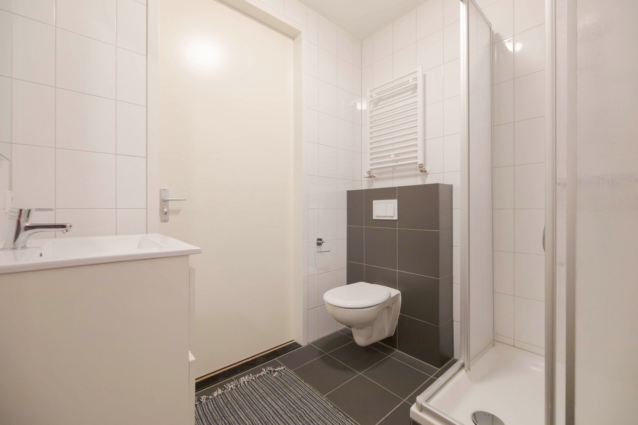 Foto 24 van Velperweg 19-115