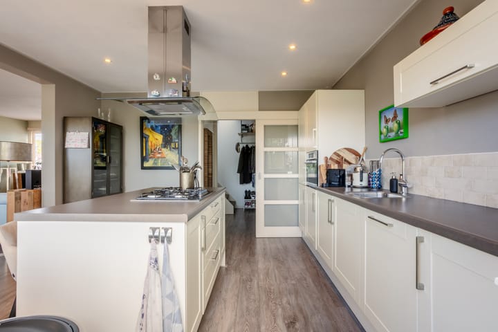 Photo 15 of Azalea 24