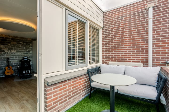 Photo 34 of Azalea 24