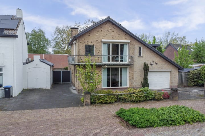 Foto 52 van Vlokhovenseweg 44-A