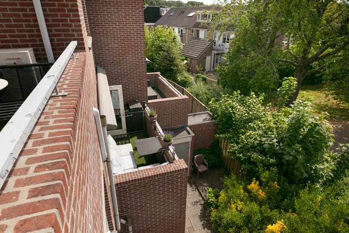 Photo 36 of Azalea 24