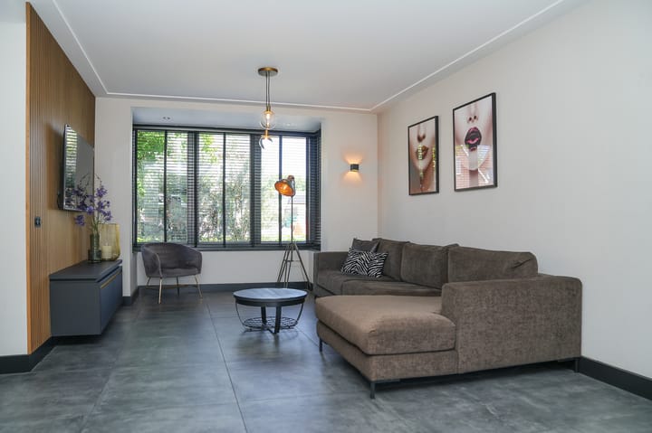 Foto 7 van Voortstraat 33