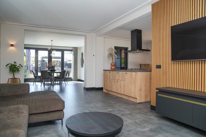 Foto 3 van Voortstraat 33