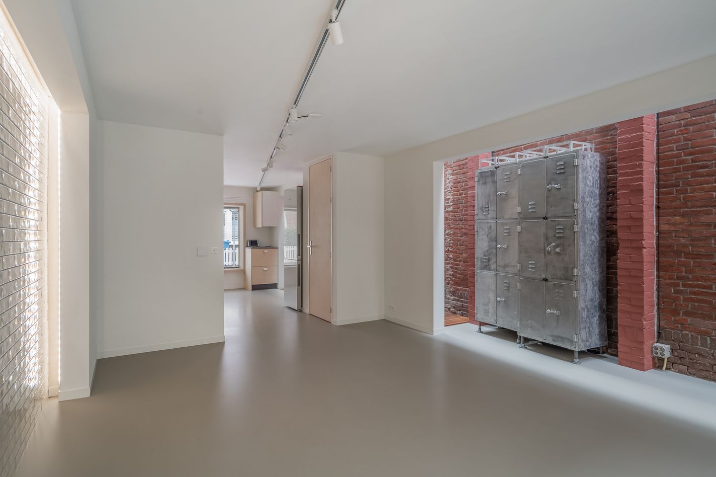 Photo 10 of Tuinpad 30-I