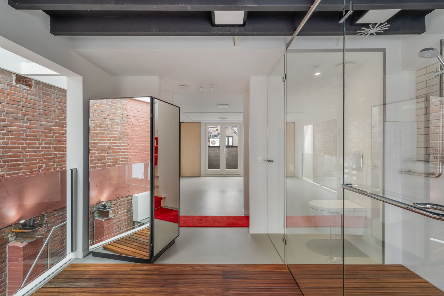 Photo 25 of Tuinpad 30-I