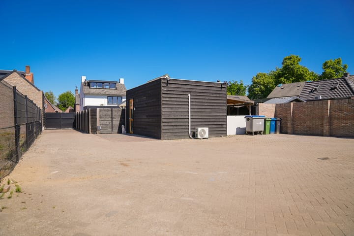 Foto 42 van Voortstraat 33