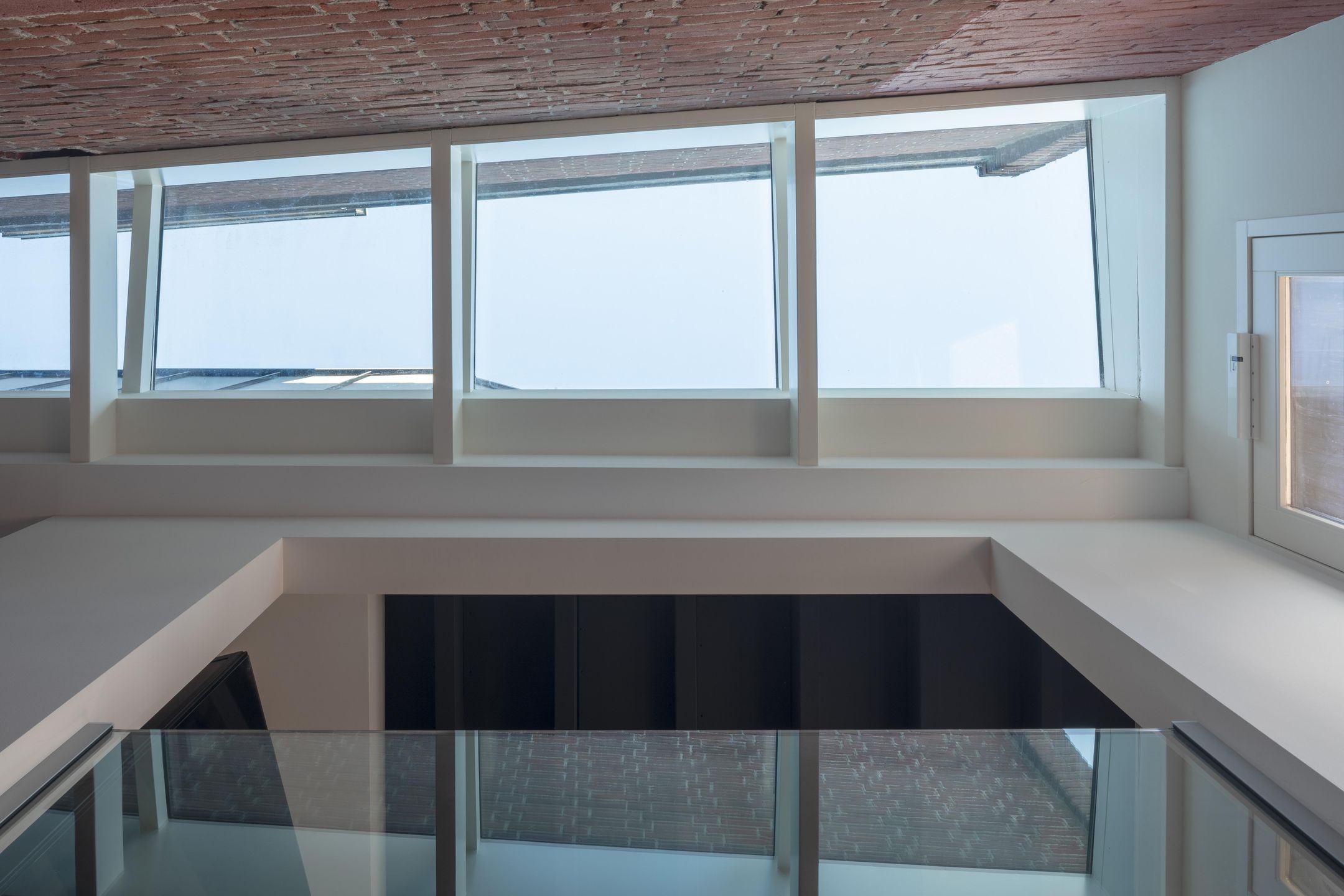 Photo 48 of Tuinpad 30-I