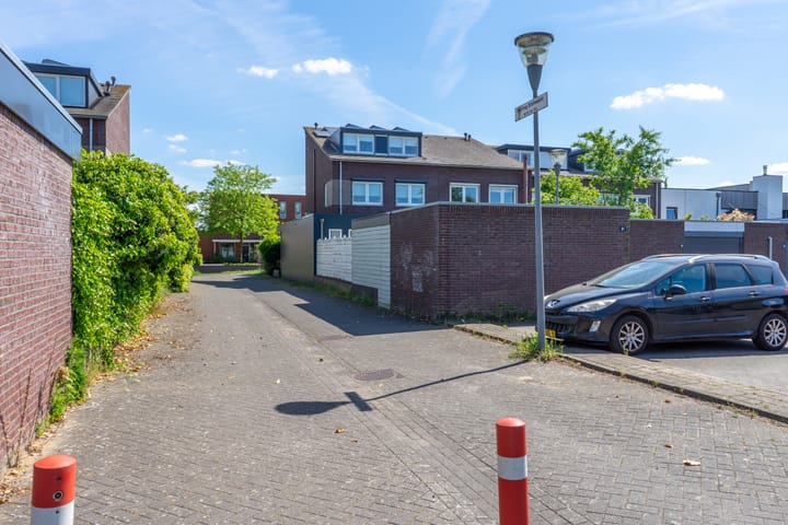 Foto 53 van Rolling Stonesstraat 103