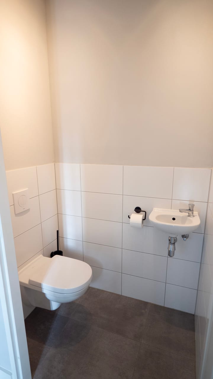 Photo 11 of Zuidhornstraat 7