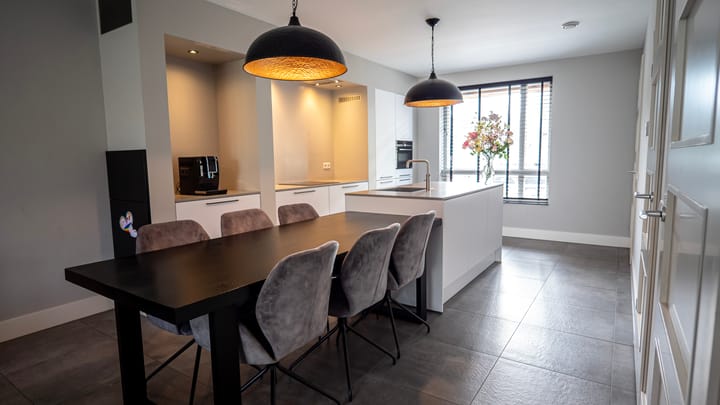 Photo 12 of Zuidhornstraat 7