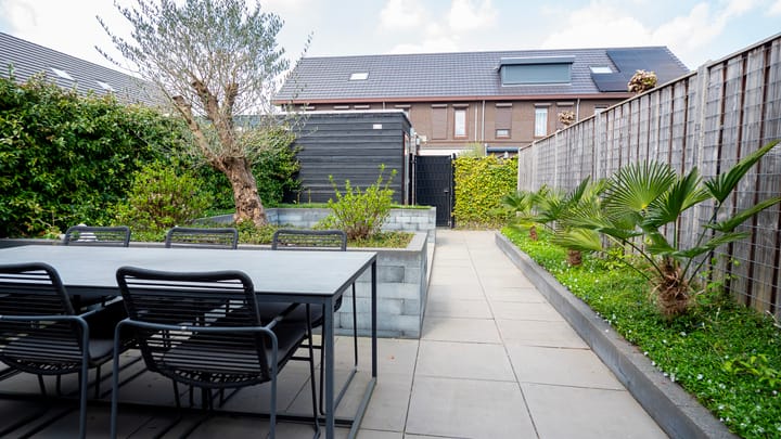 Photo 35 of Zuidhornstraat 7