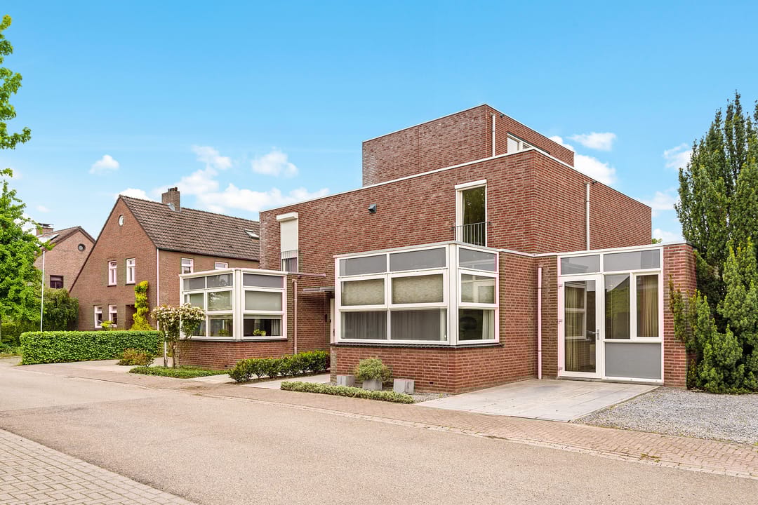 Foto 1 van Joseph Partounsstraat 17